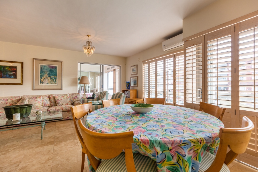 To Let 3 Bedroom Property for Rent in Sea Point Western Cape